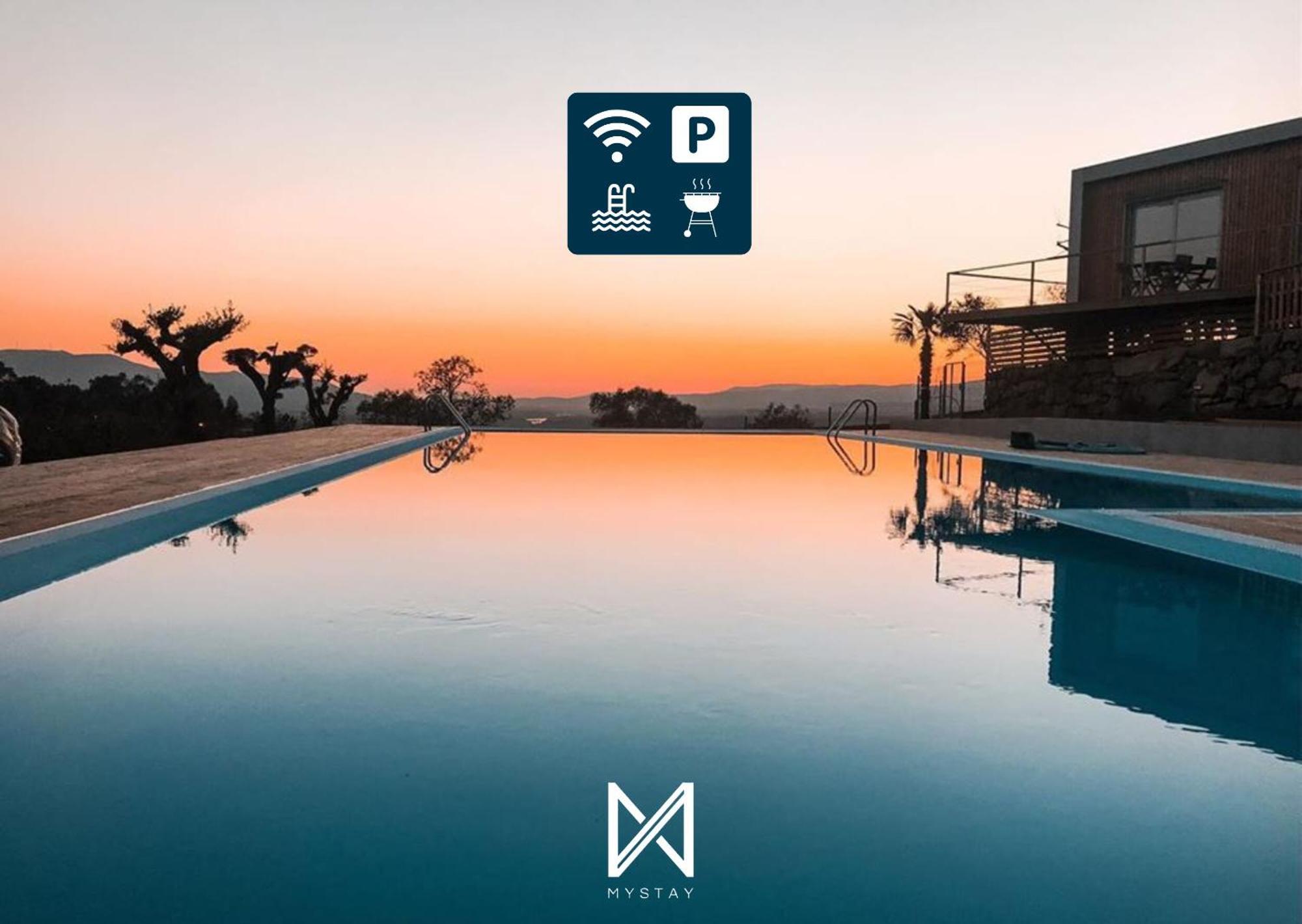 Bungalow acolhedor com piscina em Valença by MyStay Exterior foto
