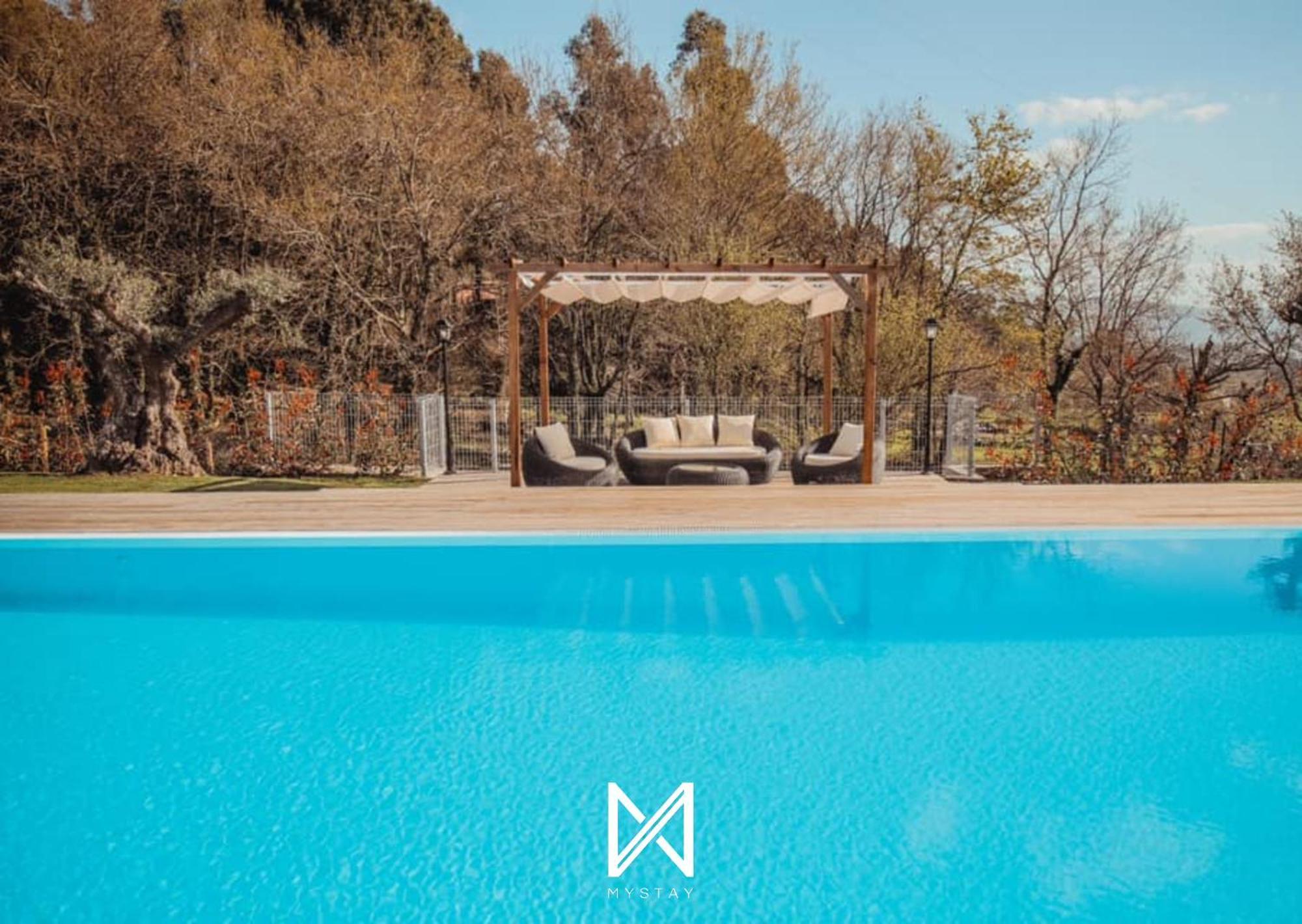 Bungalow acolhedor com piscina em Valença by MyStay Exterior foto